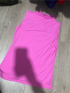 Women's Sleeveless Mock Neck Top - Pink